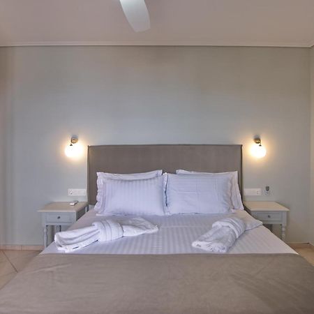 Elpida Apartments Votsi  Extérieur photo