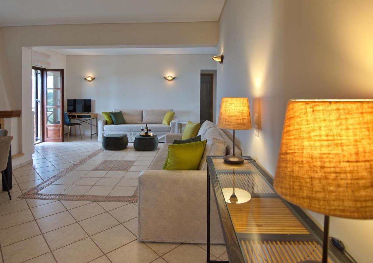 Elpida Apartments Votsi  Extérieur photo