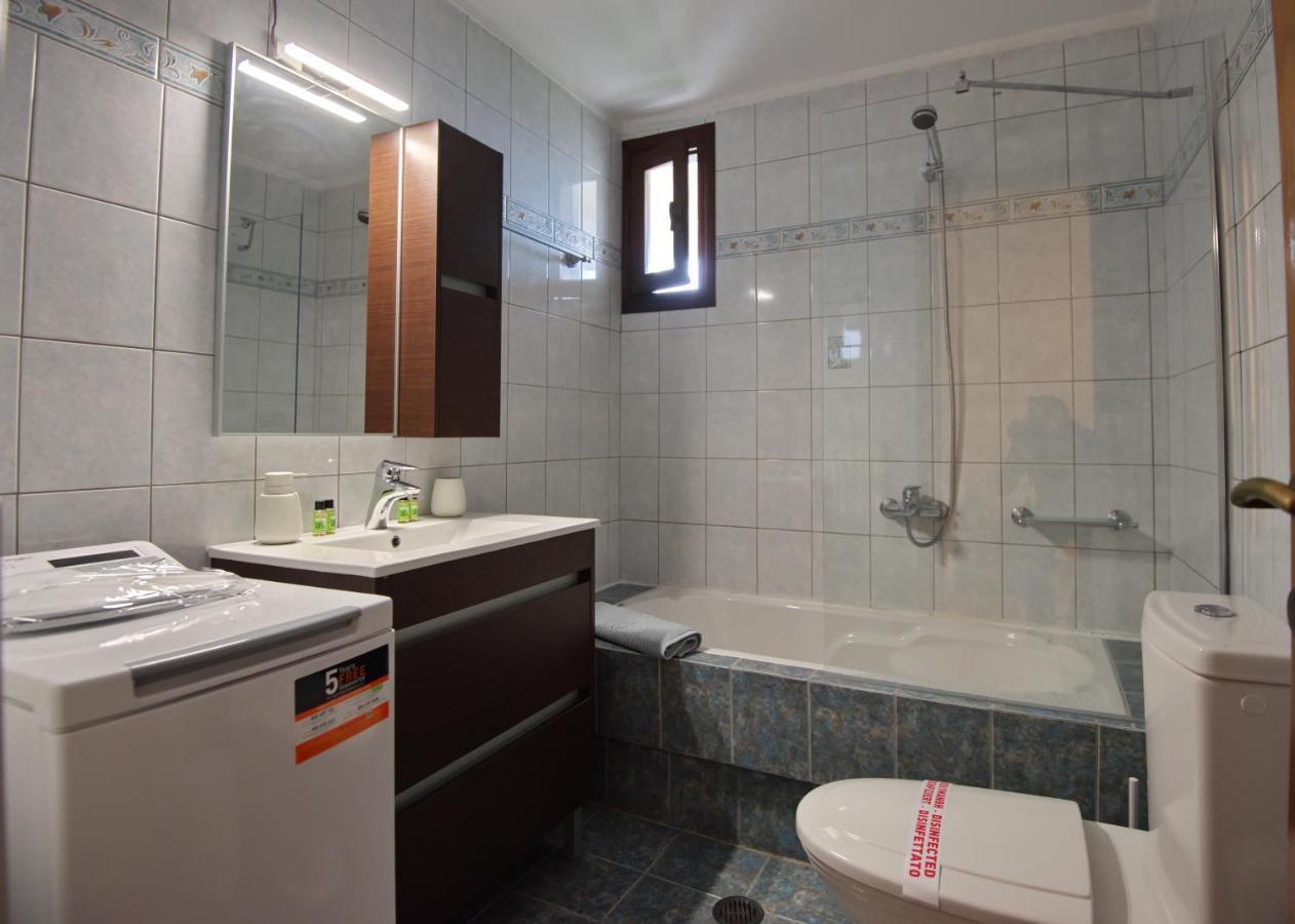 Elpida Apartments Votsi  Extérieur photo