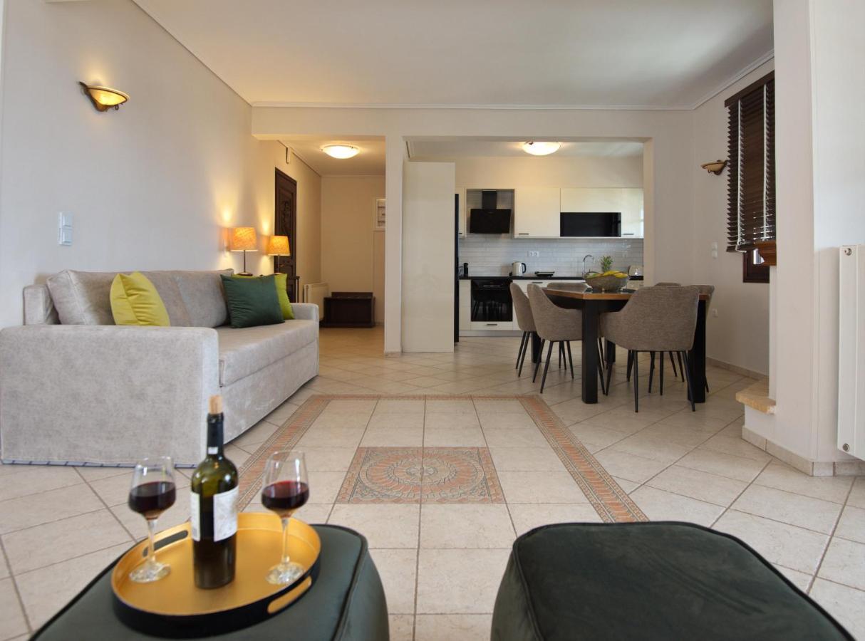 Elpida Apartments Votsi  Extérieur photo