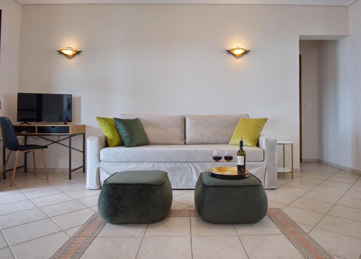 Elpida Apartments Votsi  Extérieur photo