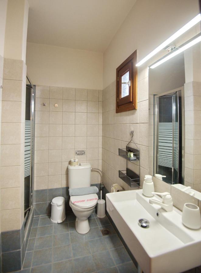 Elpida Apartments Votsi  Extérieur photo