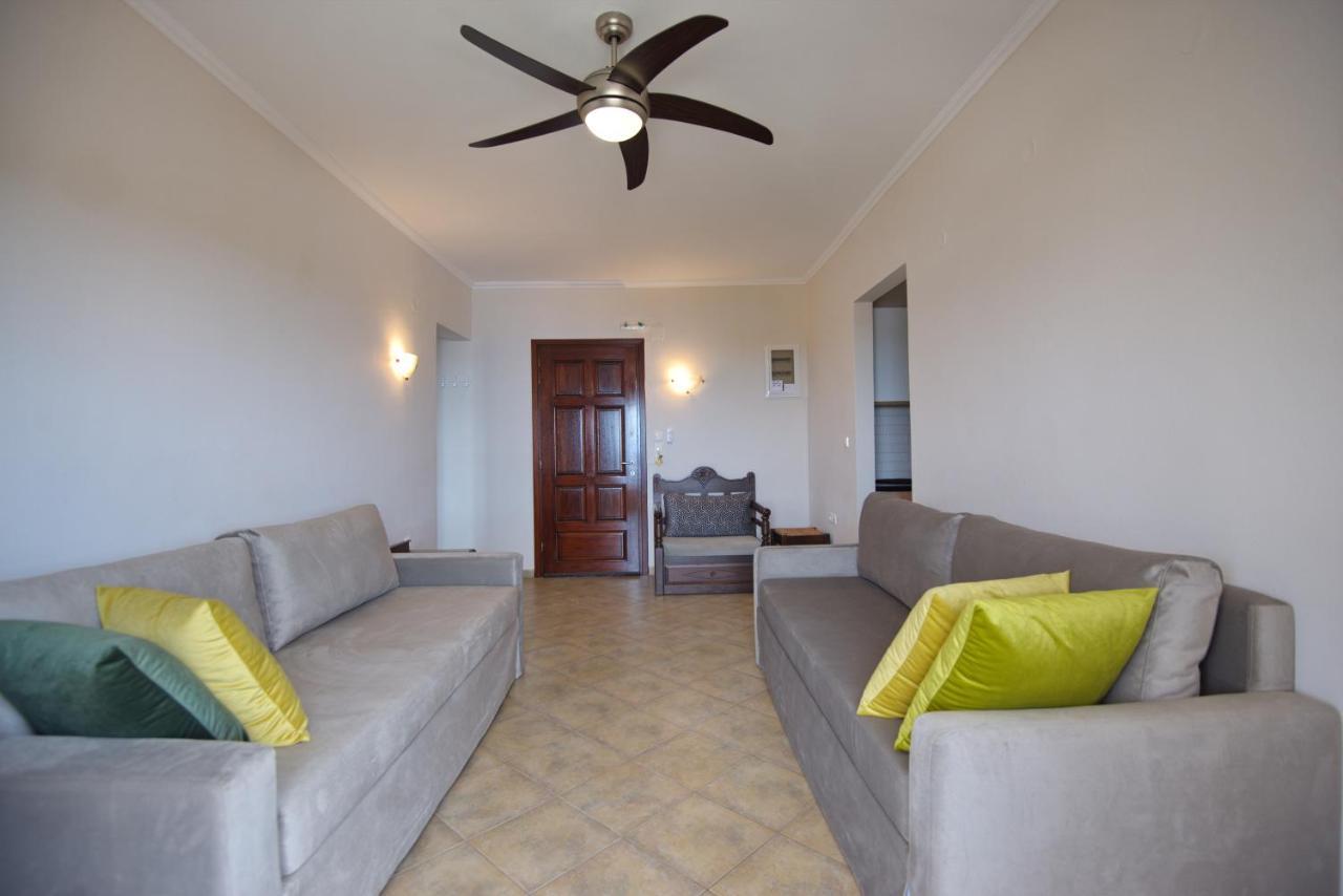 Elpida Apartments Votsi  Extérieur photo